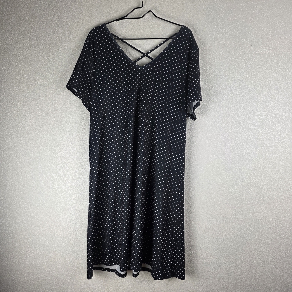 Elegant Black and White Polka Dot Midi Dress